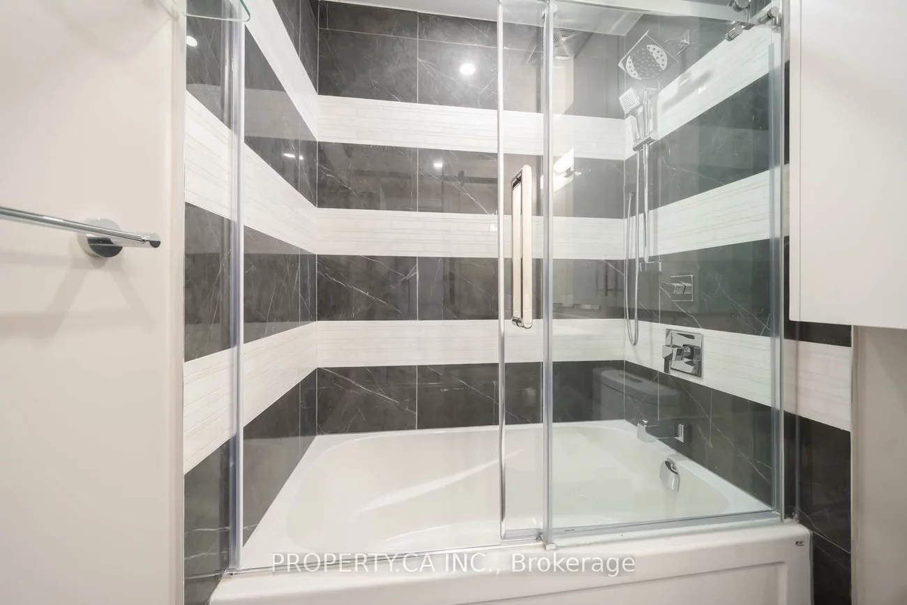 10, Gatineau, Beverley Glen, Vaughan