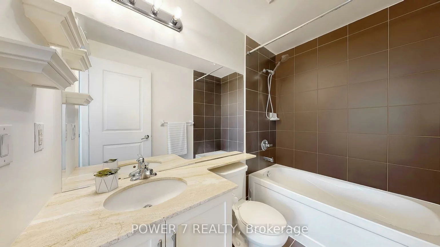 9245, Jane, Maple, Vaughan
