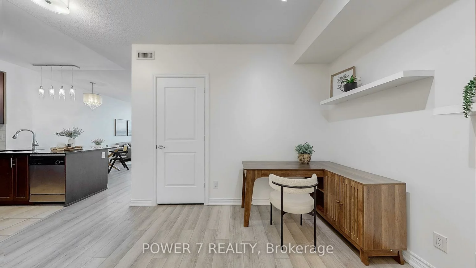 9245, Jane, Maple, Vaughan