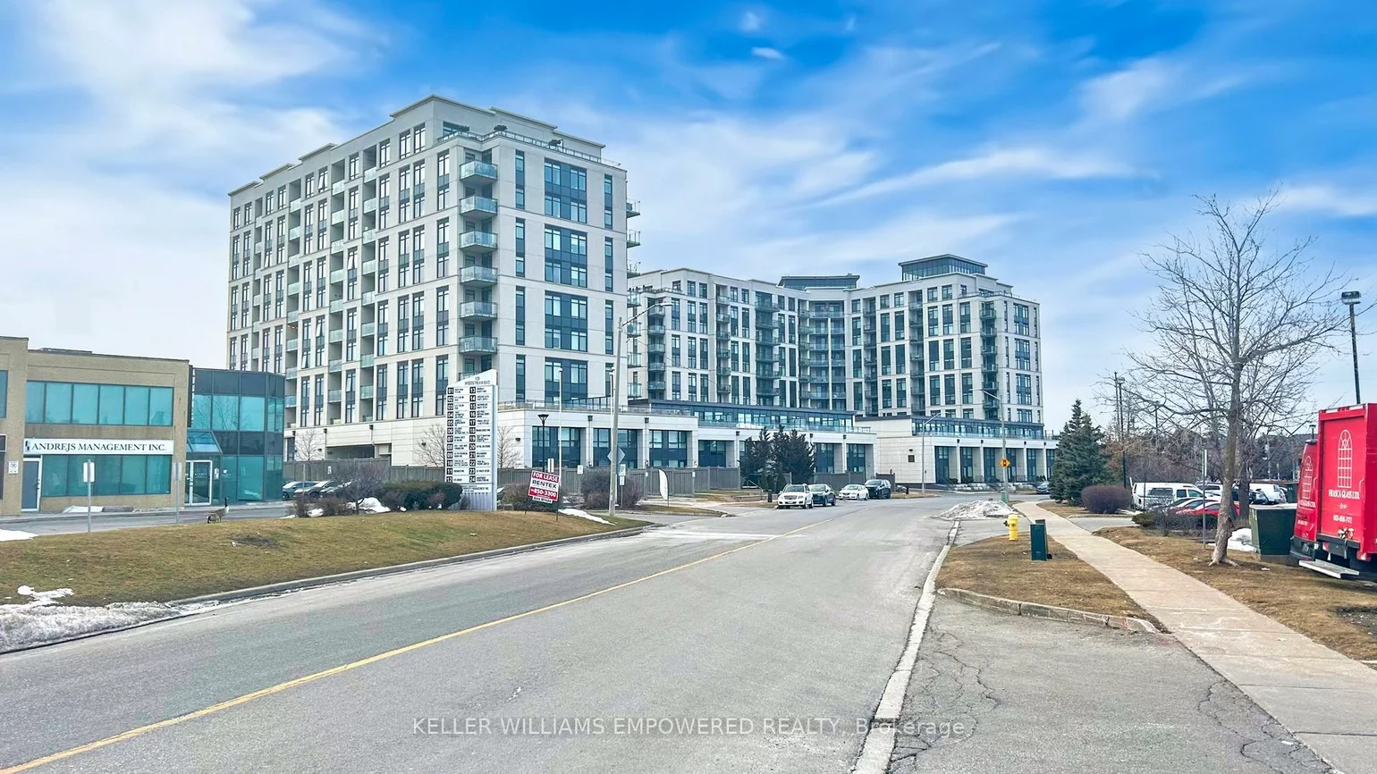24, Woodstream, Vaughan Grove, Vaughan