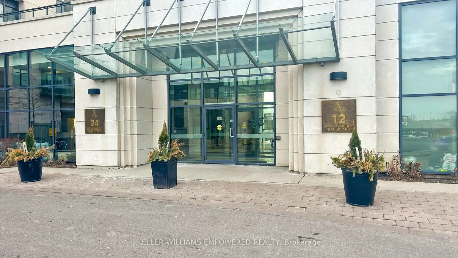 24, Woodstream, Vaughan Grove, Vaughan
