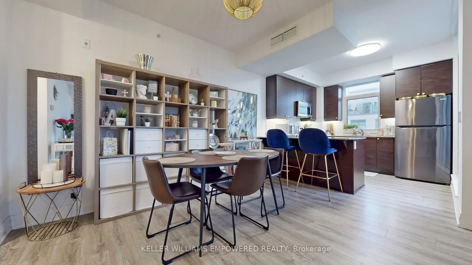 24, Woodstream, Vaughan Grove, Vaughan