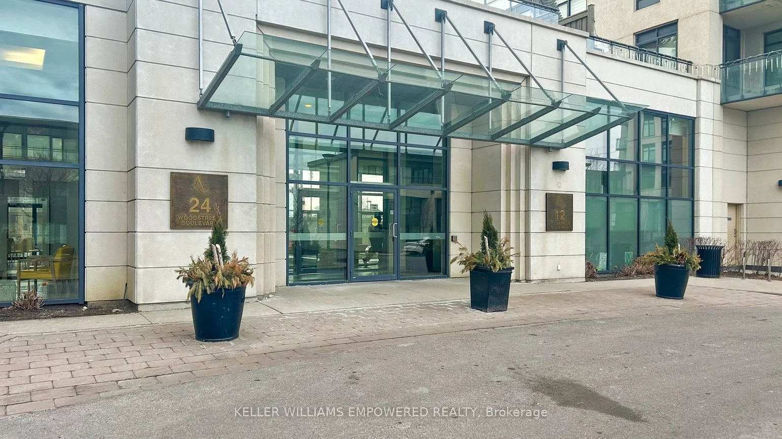 24, Woodstream, Vaughan Grove, Vaughan