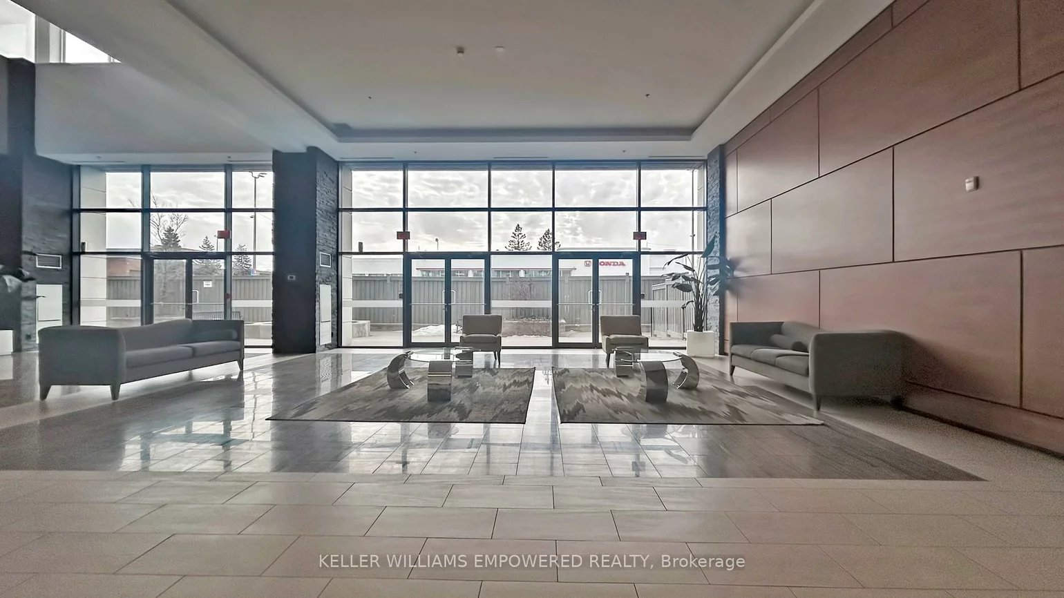 24, Woodstream, Vaughan Grove, Vaughan