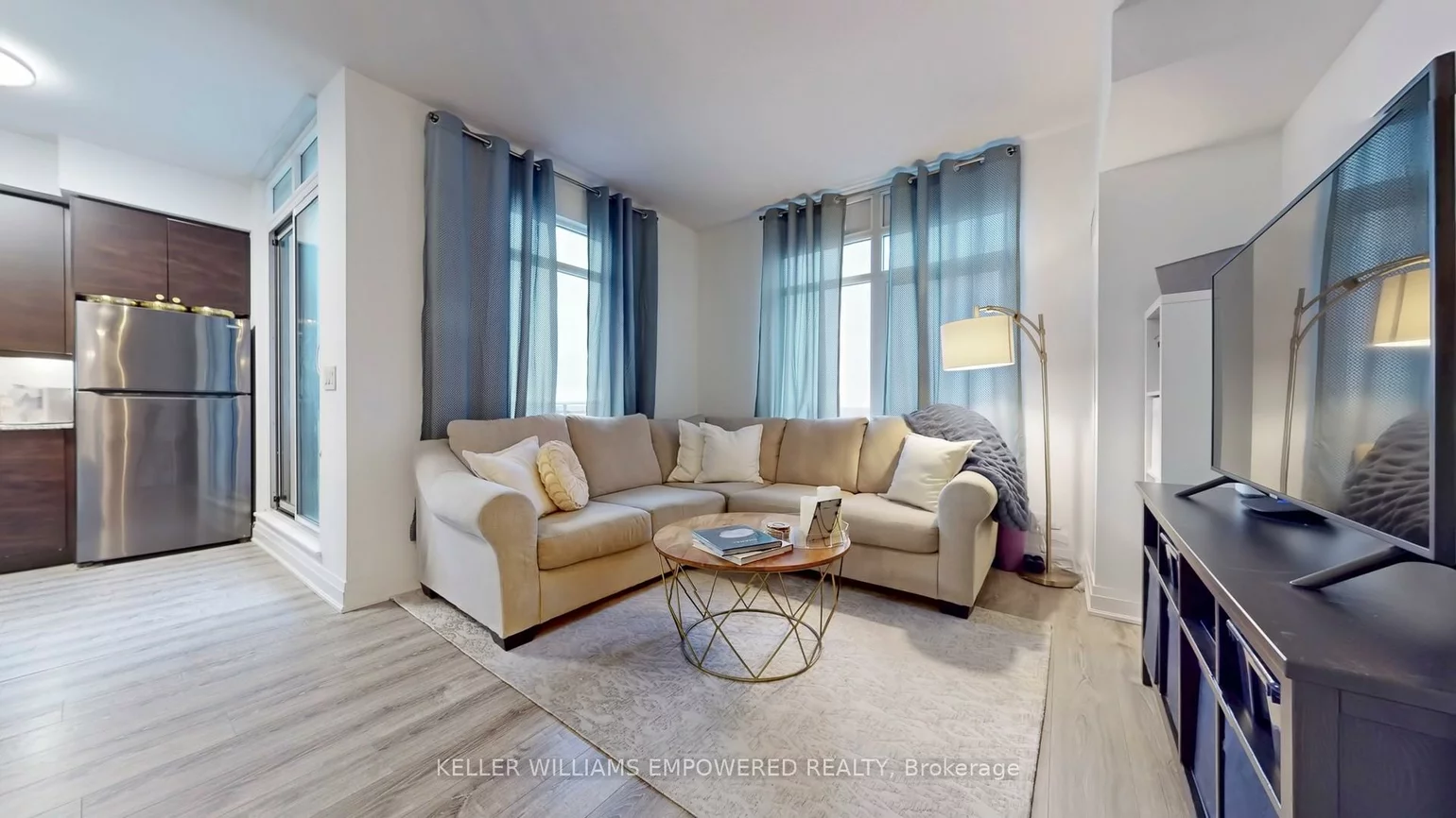24, Woodstream, Vaughan Grove, Vaughan