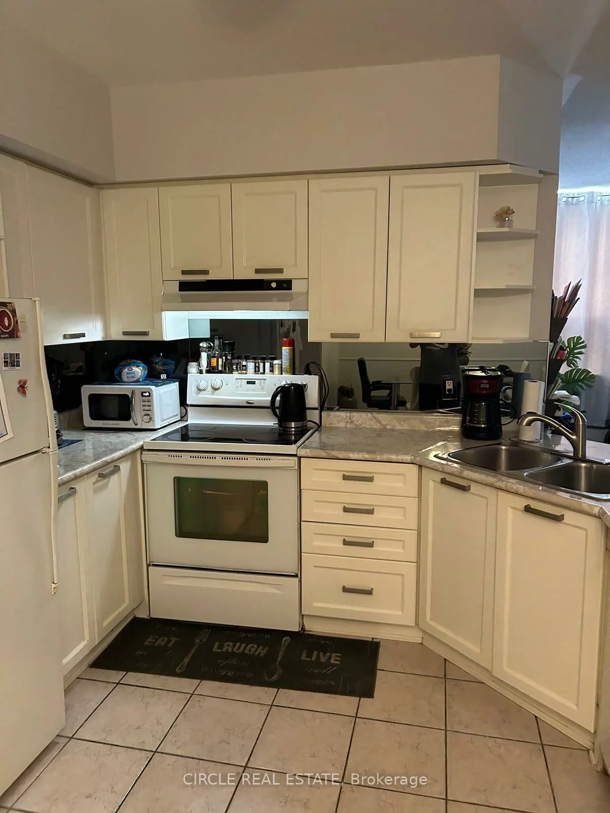 7398, Yonge, Crestwood-Springfarm-Yorkhill, Vaughan