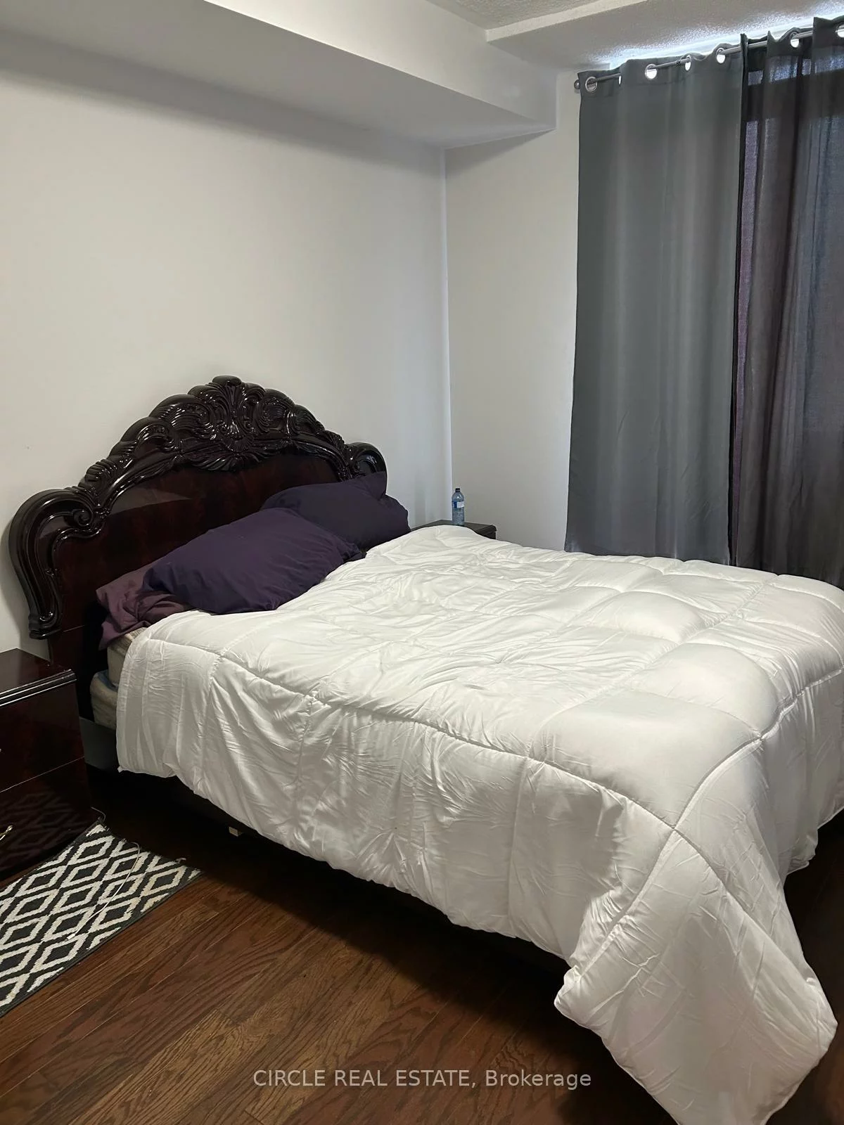 7398, Yonge, Crestwood-Springfarm-Yorkhill, Vaughan