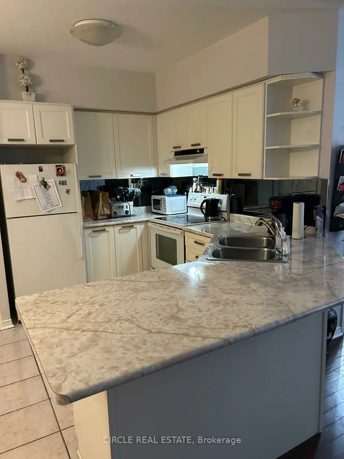 7398, Yonge, Crestwood-Springfarm-Yorkhill, Vaughan
