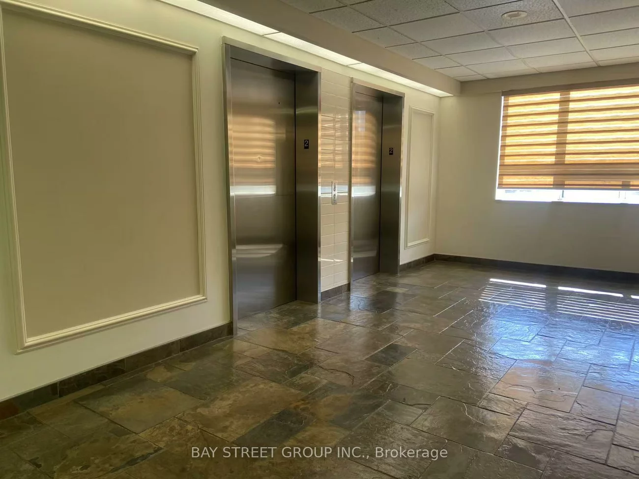 7378, Yonge, Crestwood-Springfarm-Yorkhill, Vaughan