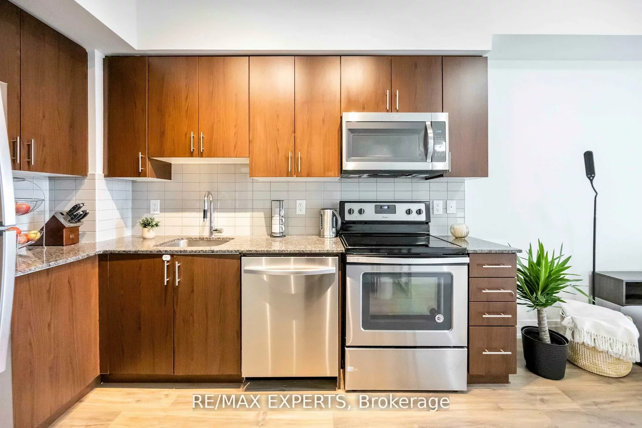 3700, Highway 7, Vaughan Corporate Centre, Vaughan