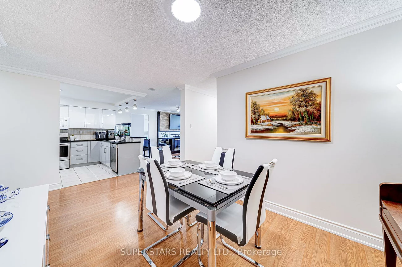 7300, Yonge, Crestwood-Springfarm-Yorkhill, Vaughan