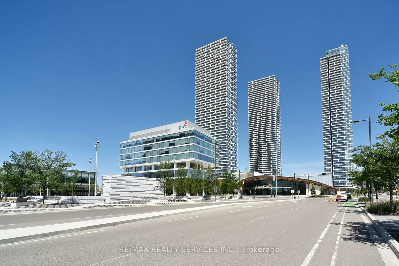 1000, Portage, Vaughan Corporate Centre, Vaughan