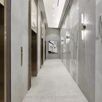 1000, Portage, Vaughan Corporate Centre, Vaughan
