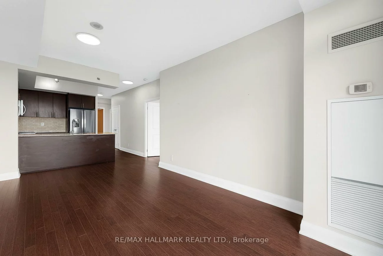 520, Steeles, Crestwood-Springfarm-Yorkhill, Vaughan