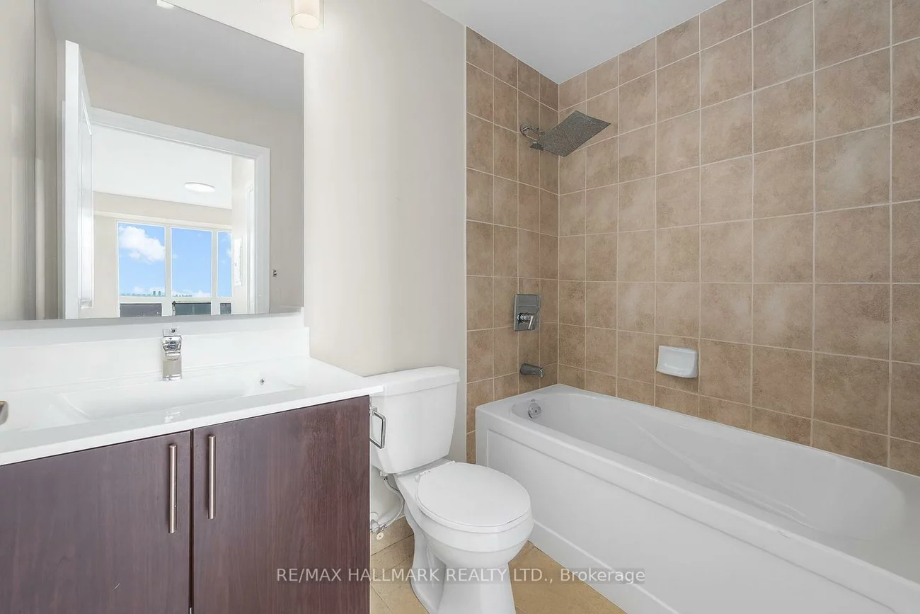 520, Steeles, Crestwood-Springfarm-Yorkhill, Vaughan