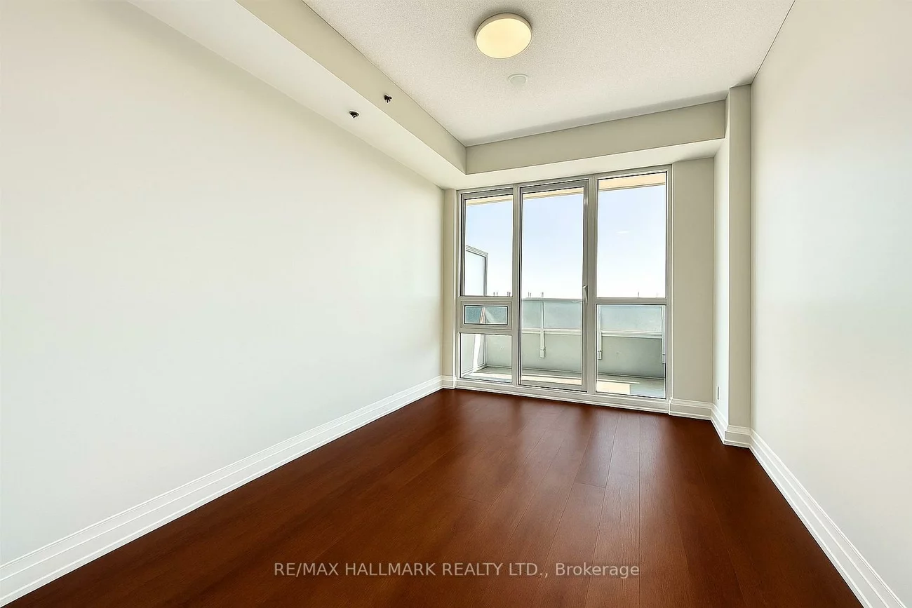 520, Steeles, Crestwood-Springfarm-Yorkhill, Vaughan