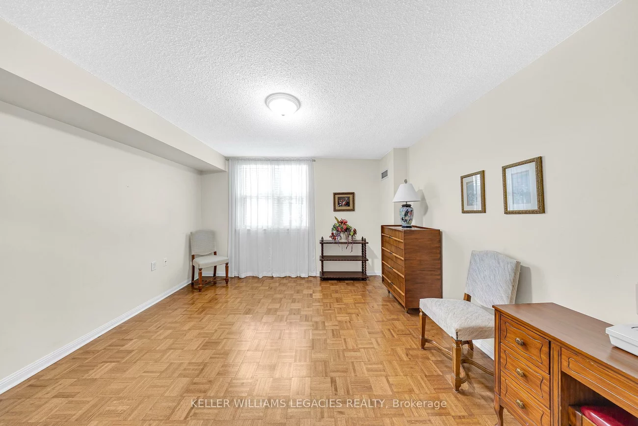2500, Rutherford, Maple, Vaughan