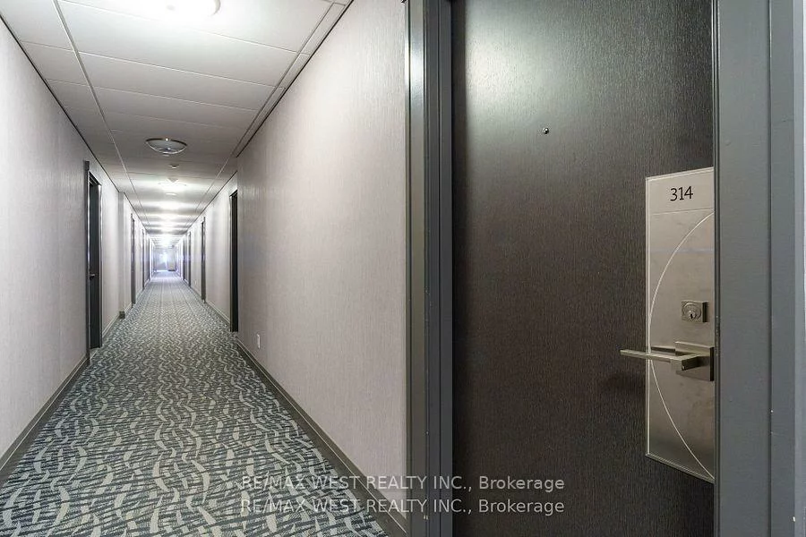 3600, Highway 7, Vaughan Corporate Centre, Vaughan