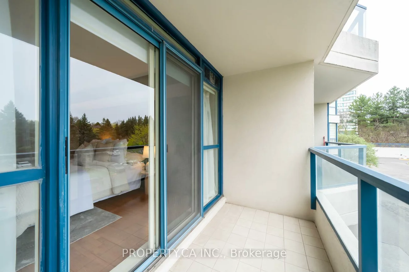 7300, Yonge, Crestwood-Springfarm-Yorkhill, Vaughan
