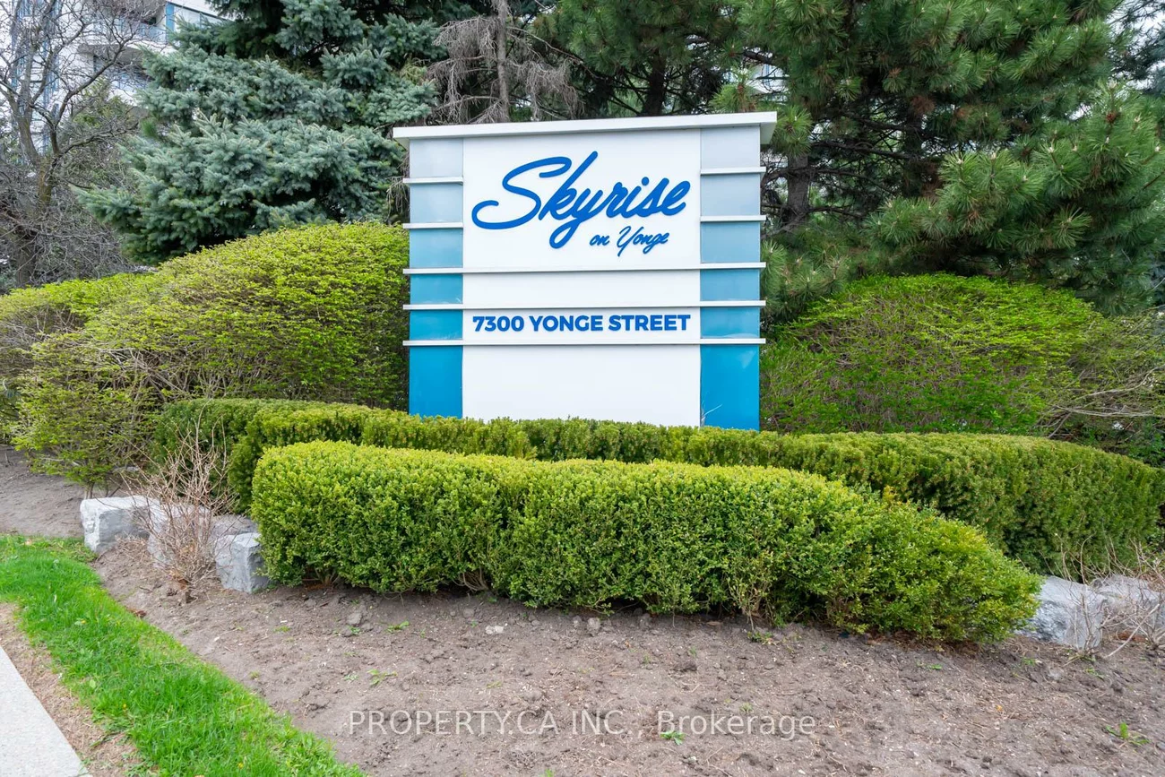 7300, Yonge, Crestwood-Springfarm-Yorkhill, Vaughan