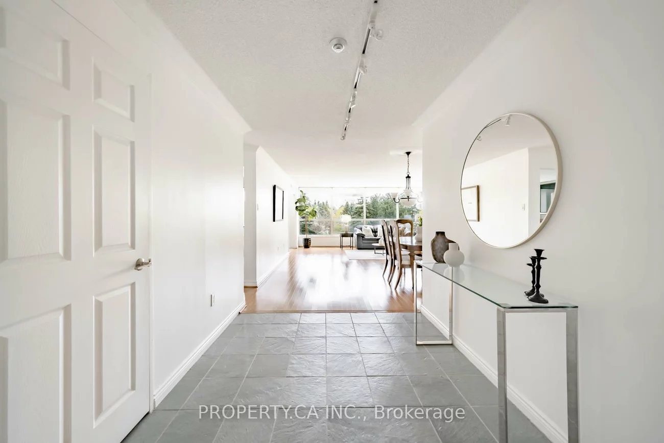 7300, Yonge, Crestwood-Springfarm-Yorkhill, Vaughan