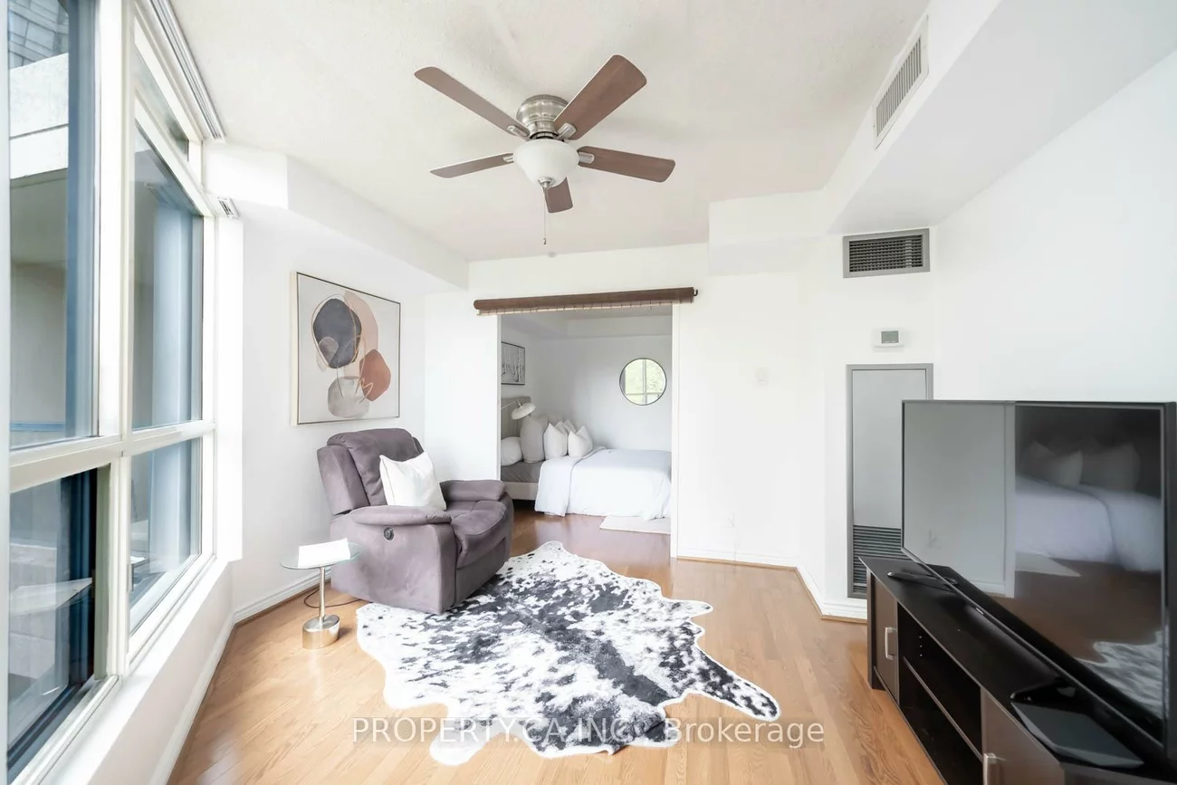 7300, Yonge, Crestwood-Springfarm-Yorkhill, Vaughan