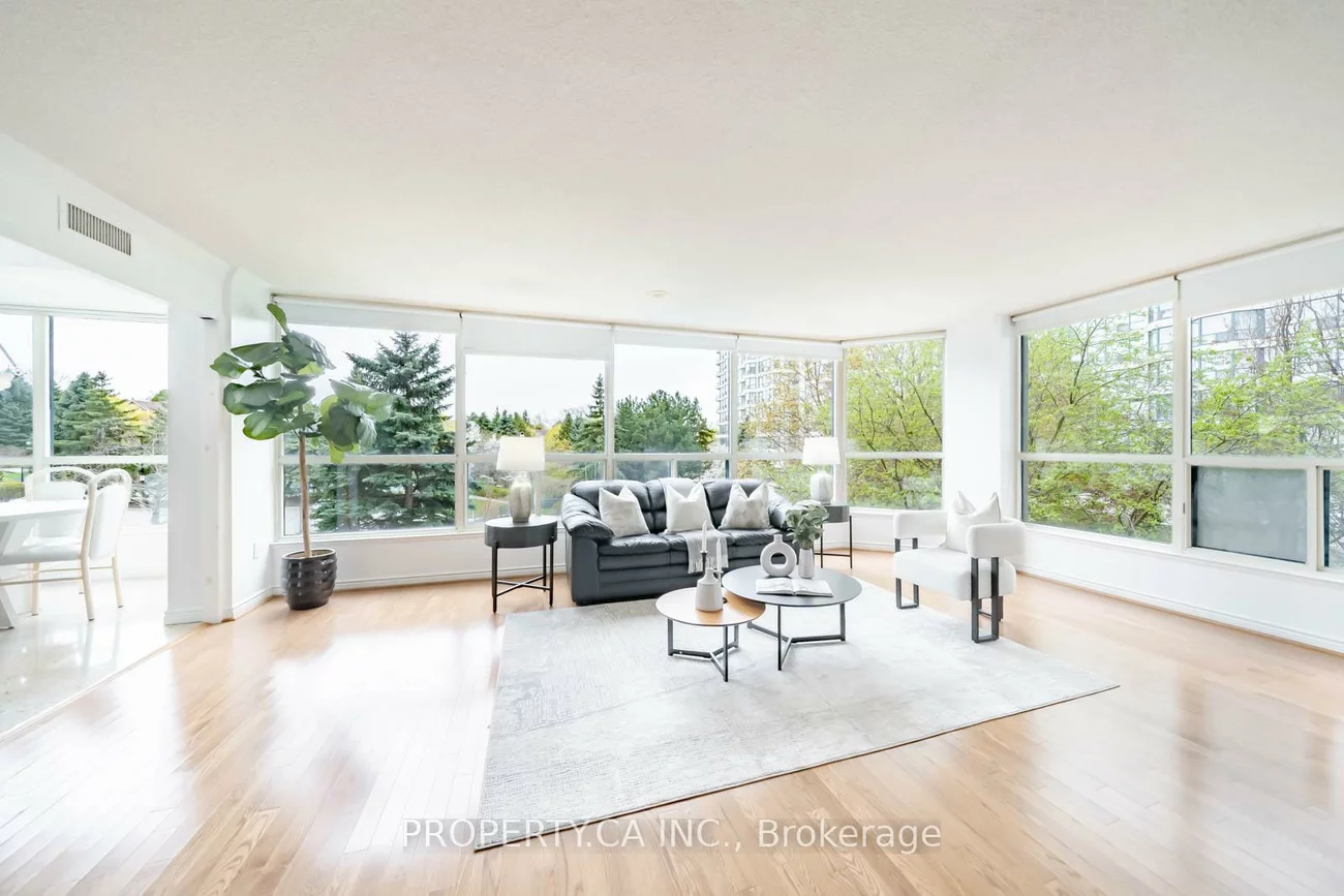 7300, Yonge, Crestwood-Springfarm-Yorkhill, Vaughan
