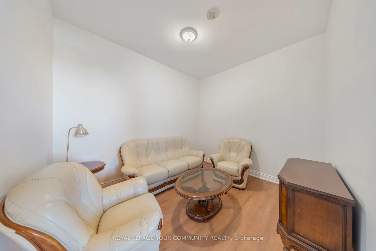 9245, Jane, Maple, Vaughan