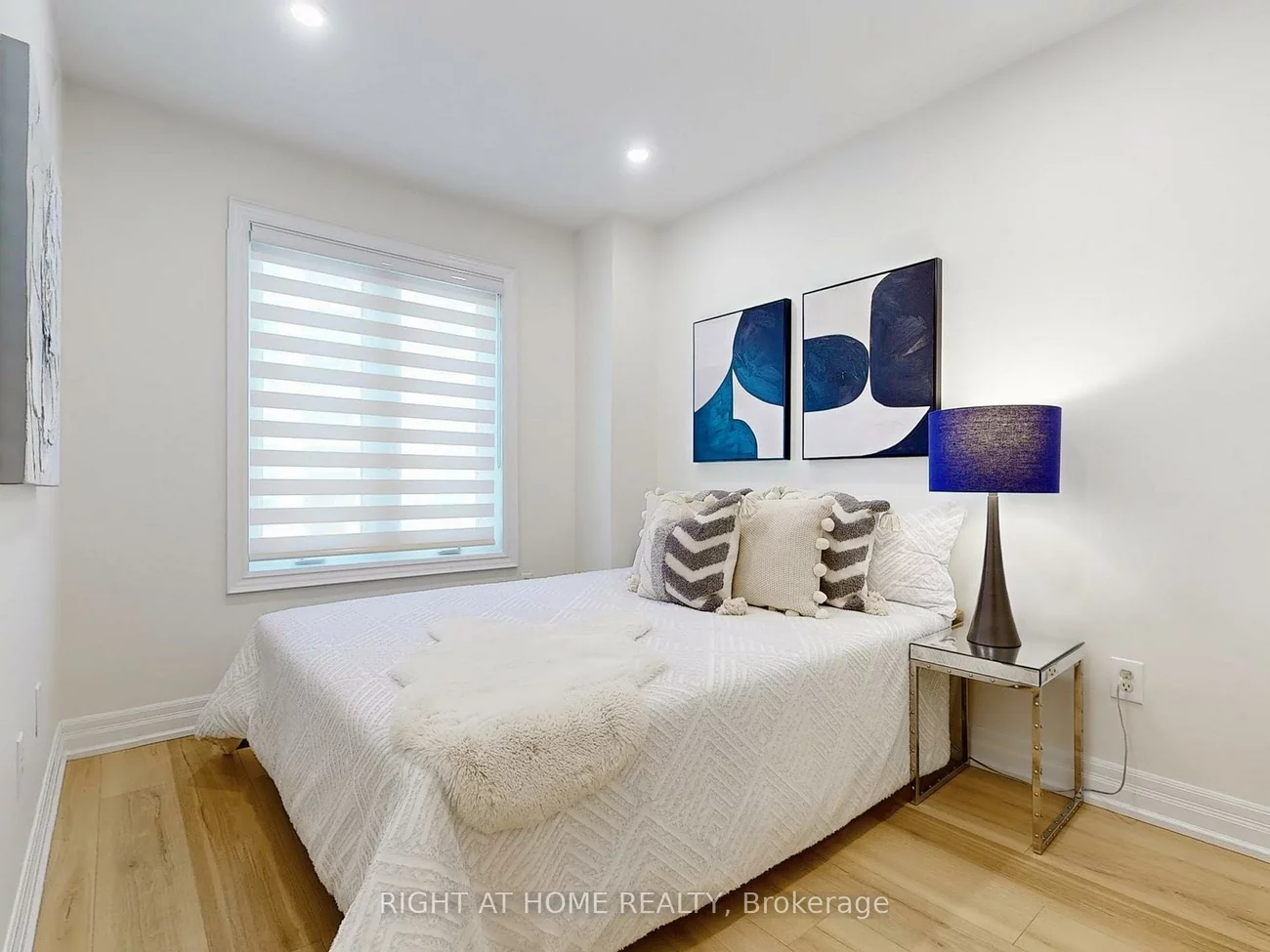 735, New Westminster, Brownridge, Vaughan