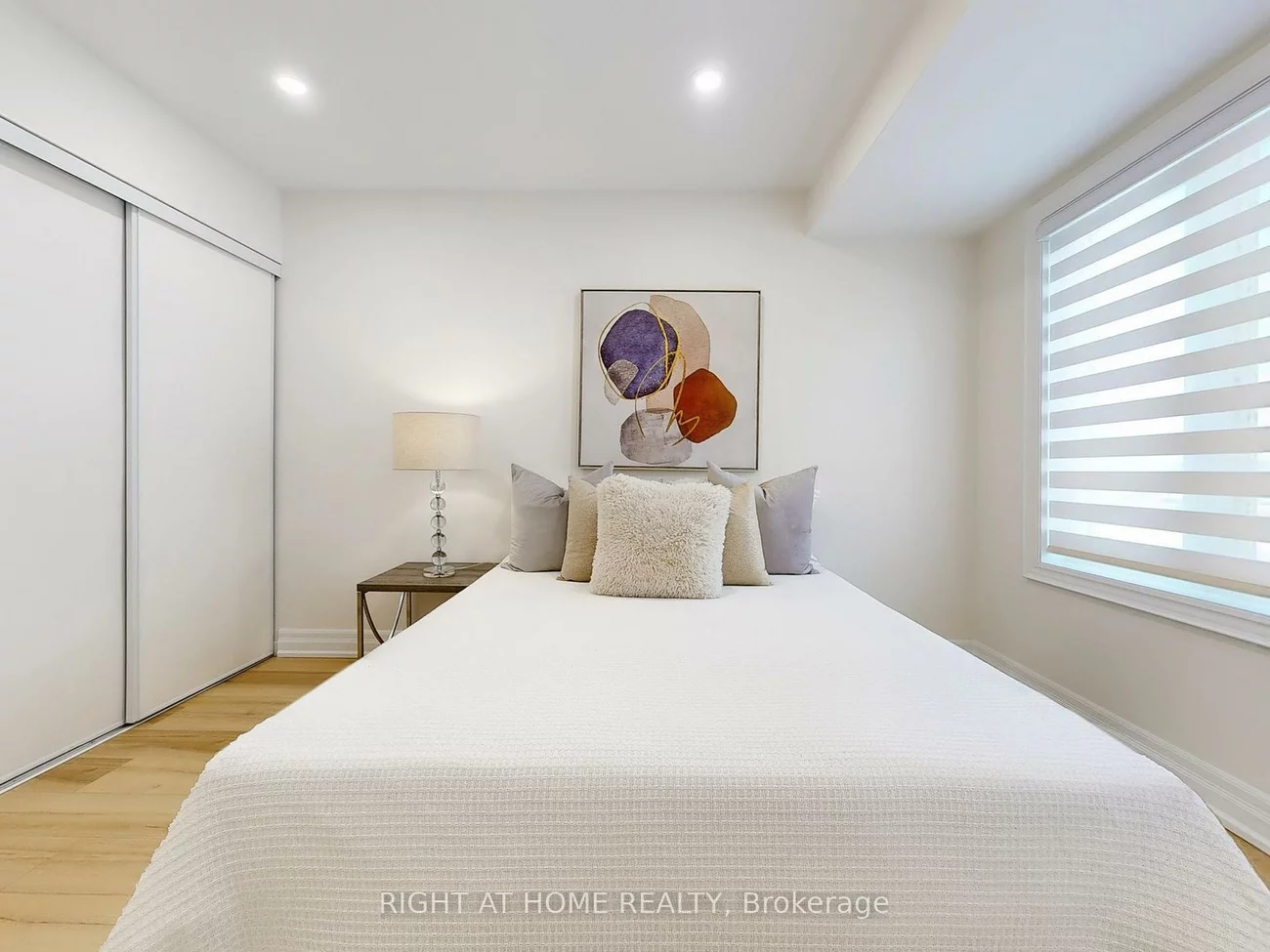 735, New Westminster, Brownridge, Vaughan