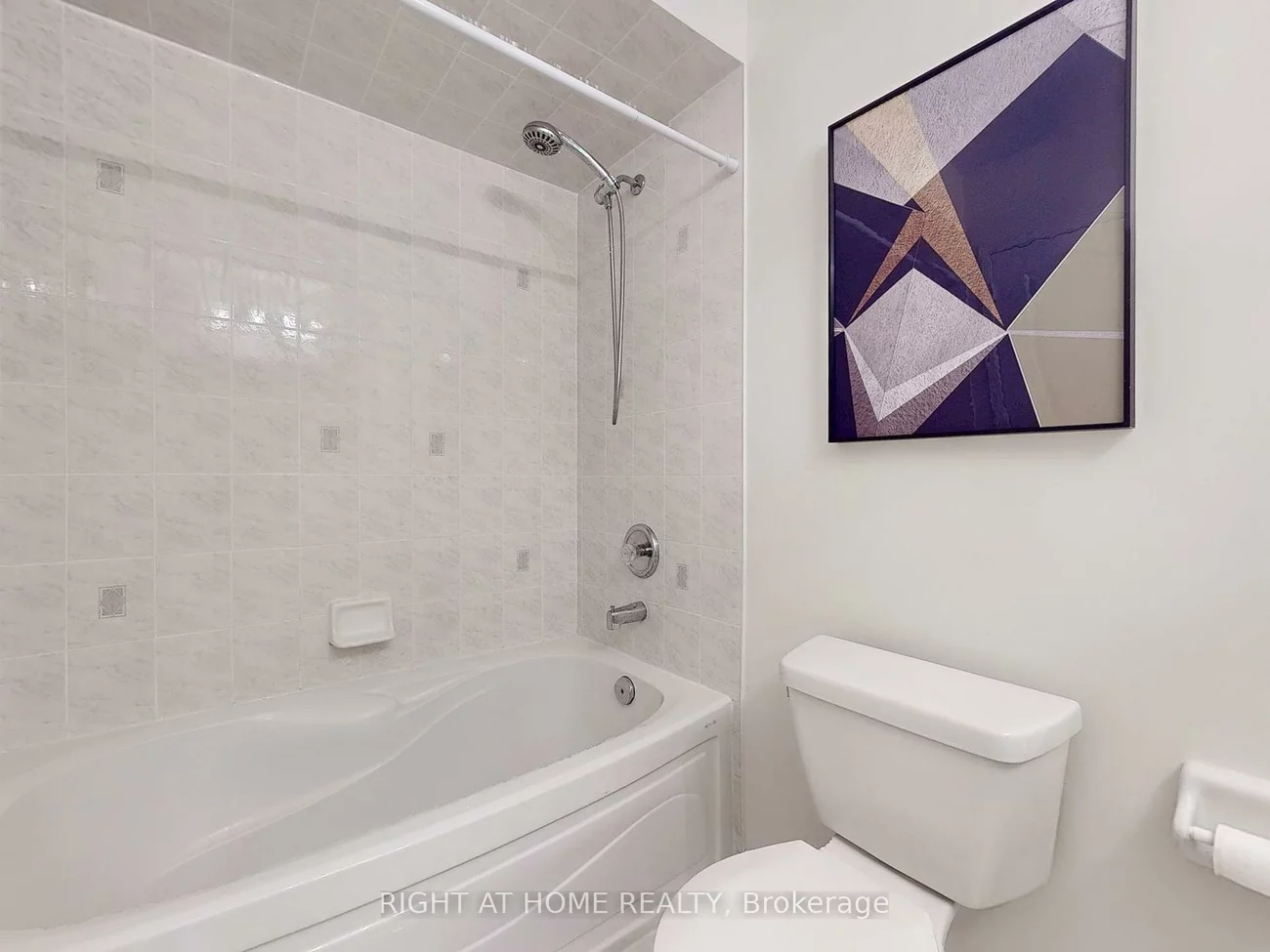 735, New Westminster, Brownridge, Vaughan