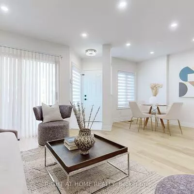 735, New Westminster, Brownridge, Vaughan