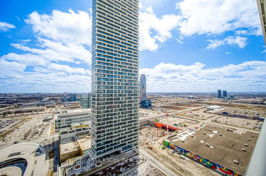 898, Portage, Vaughan Corporate Centre, Vaughan
