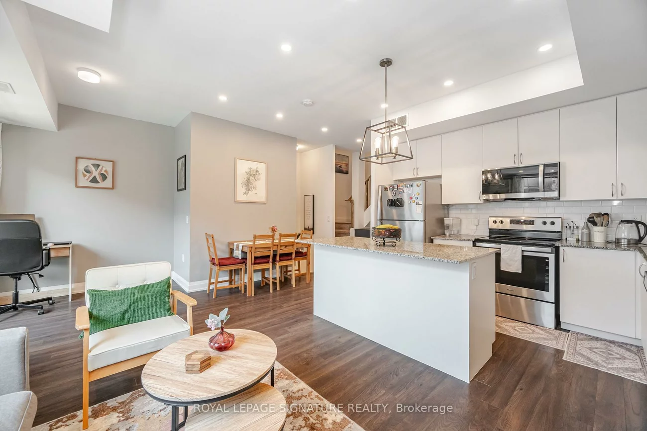 5289, Highway 7, Vaughan Grove, Vaughan