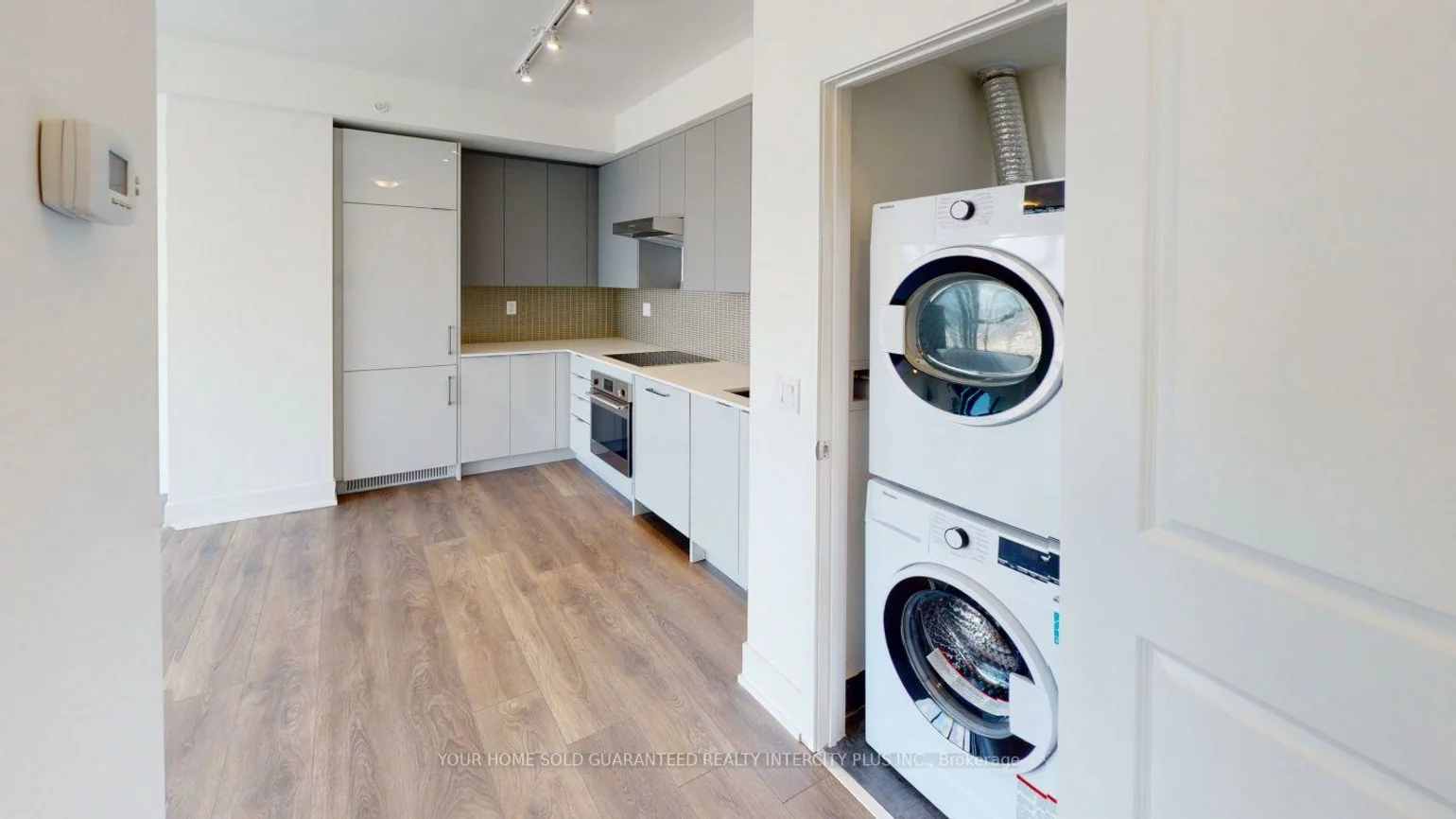 2916, Highway 7, Concord, Vaughan