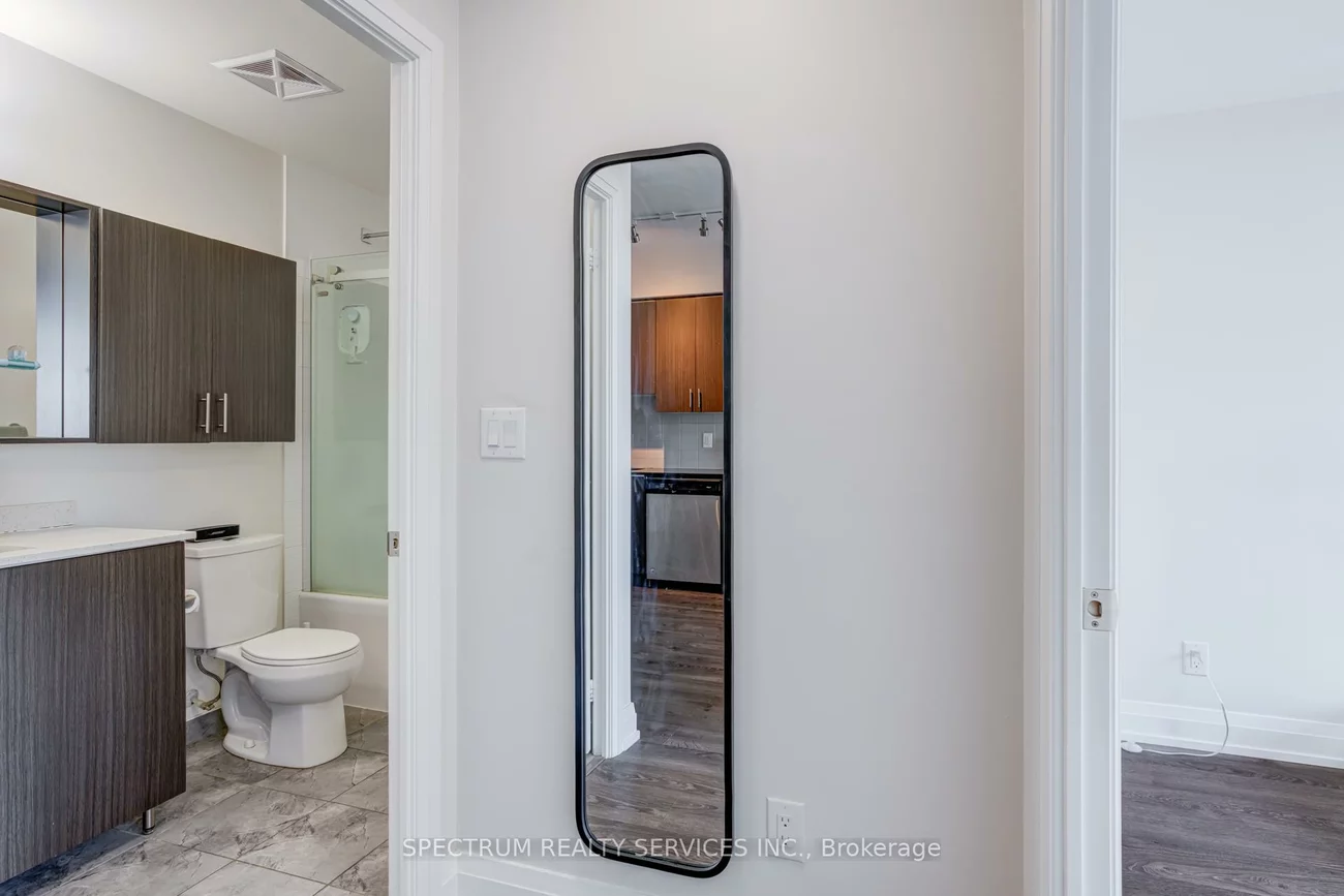 3600, Highway 7, Vaughan Corporate Centre, Vaughan