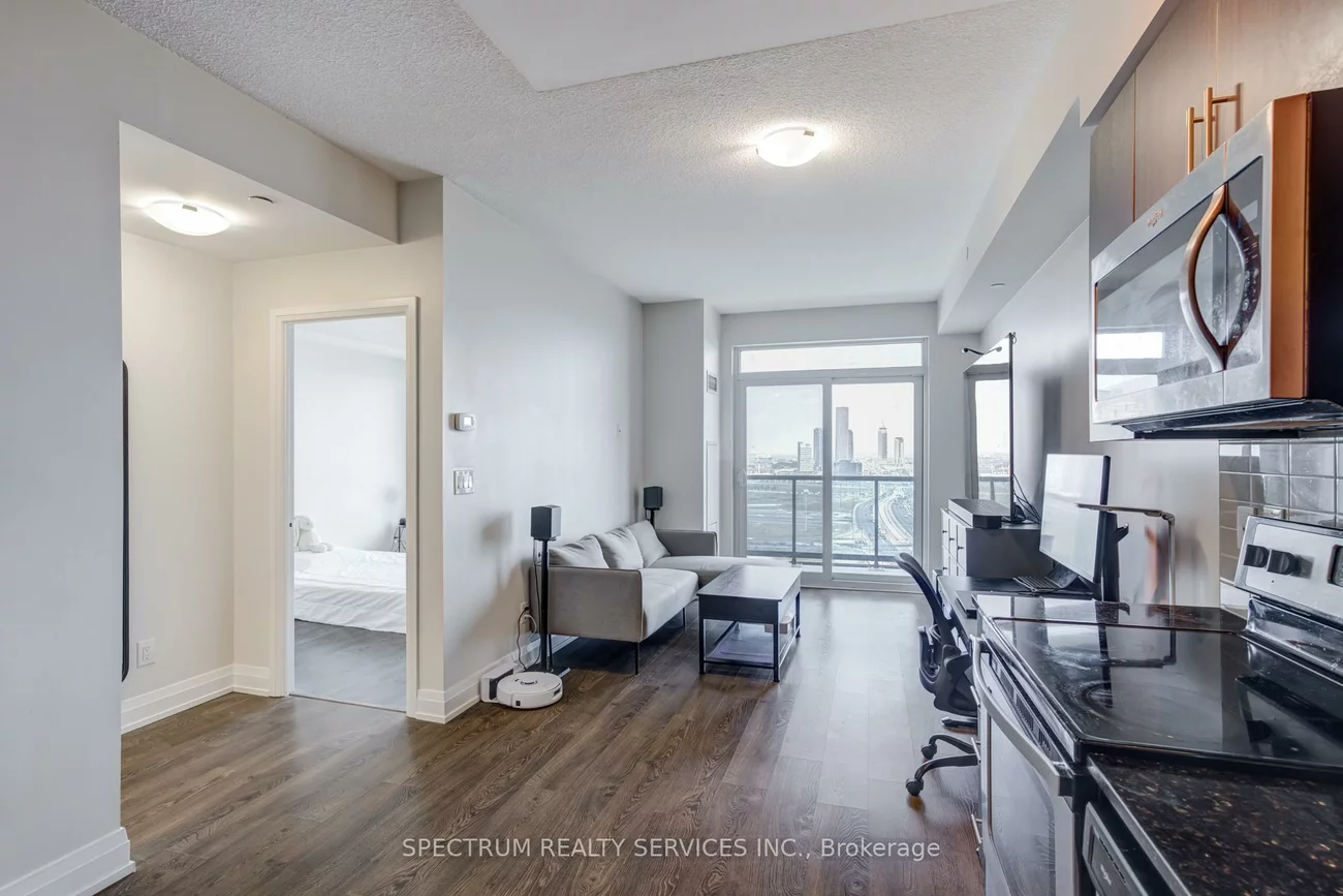 3600, Highway 7, Vaughan Corporate Centre, Vaughan
