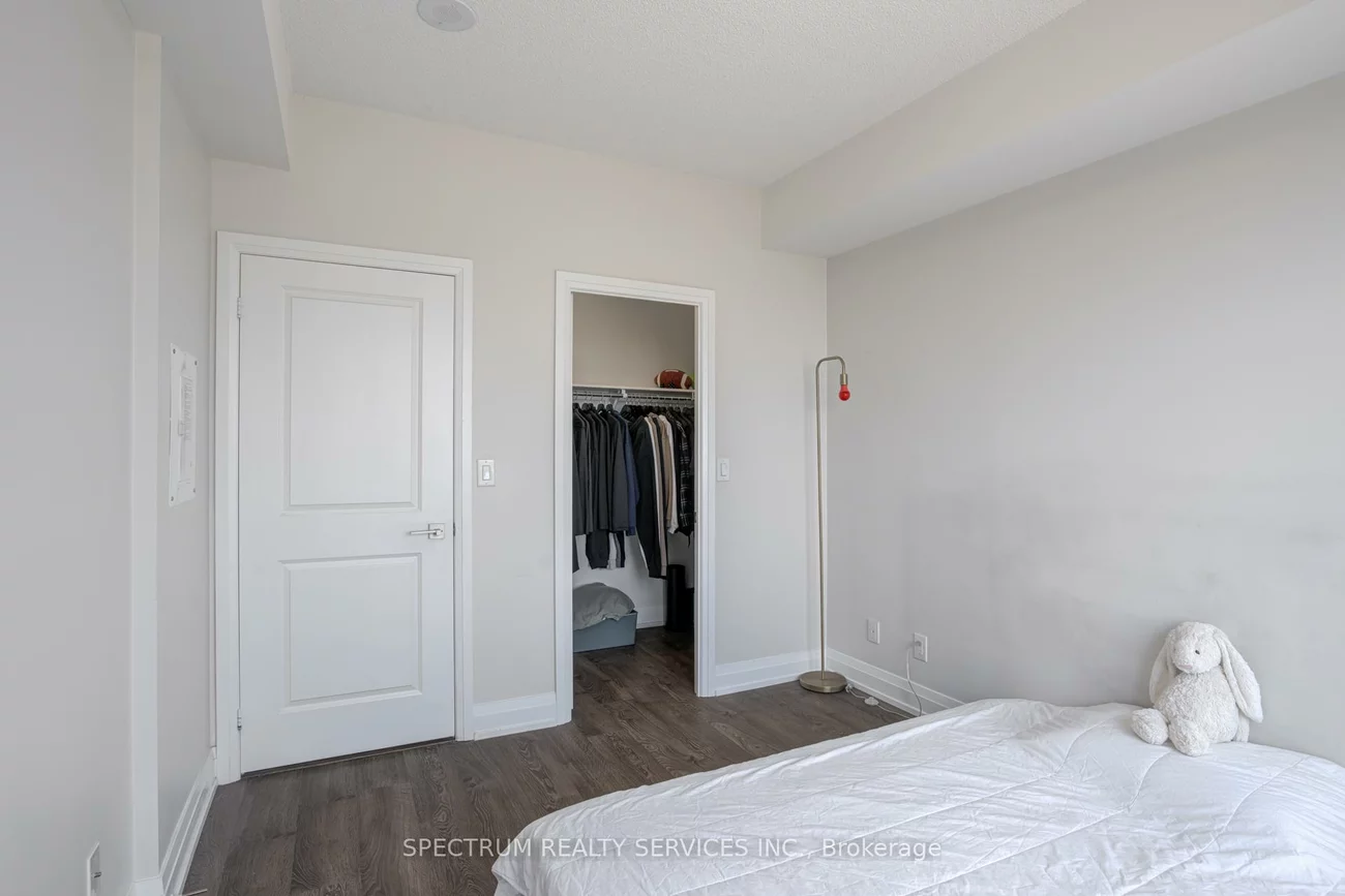 3600, Highway 7, Vaughan Corporate Centre, Vaughan