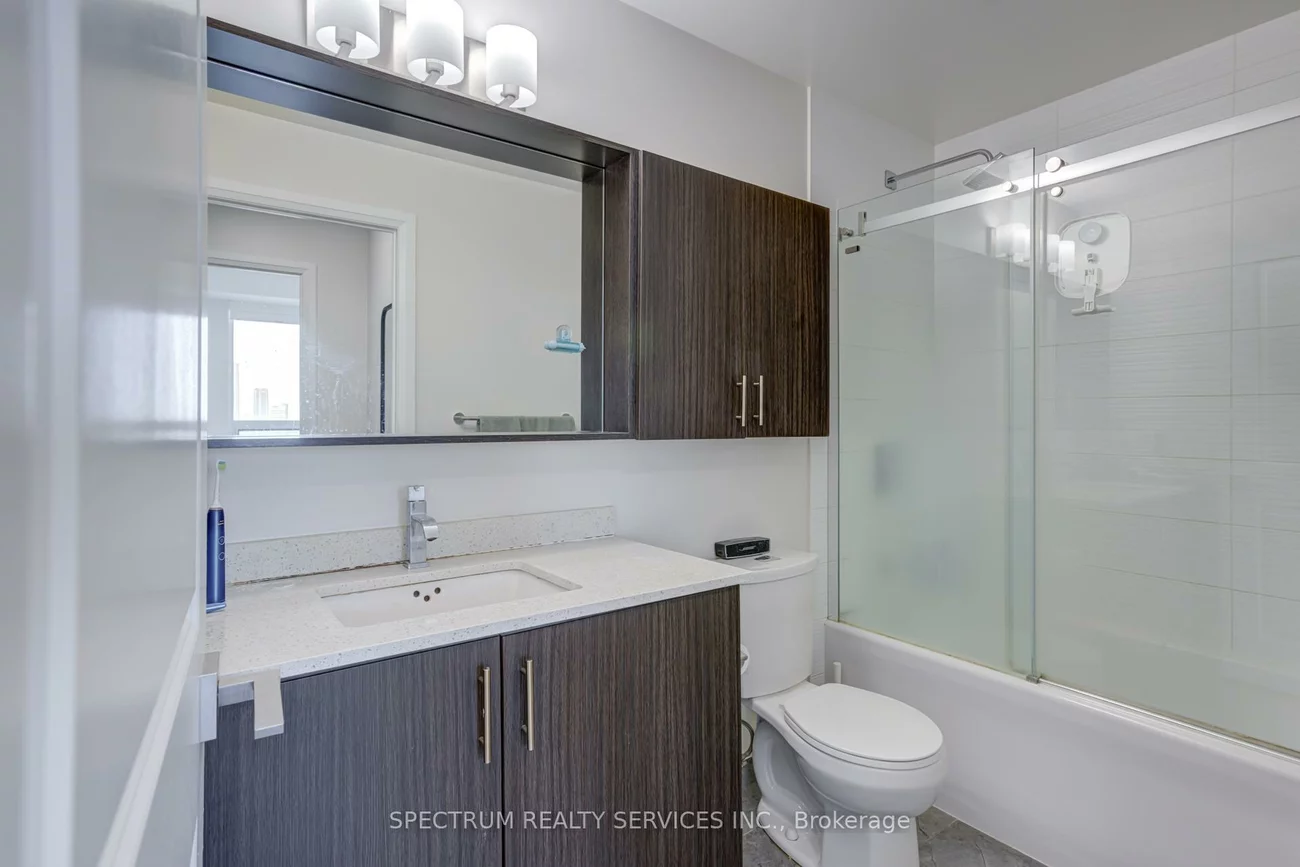 3600, Highway 7, Vaughan Corporate Centre, Vaughan