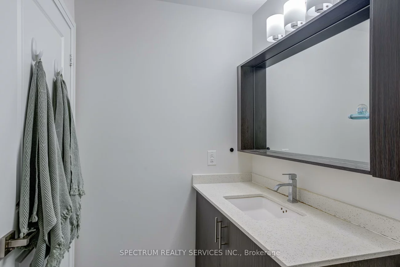 3600, Highway 7, Vaughan Corporate Centre, Vaughan