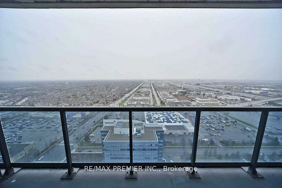 3600, Highway 7, Vaughan Corporate Centre, Vaughan