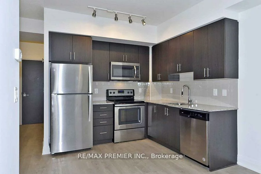 3600, Highway 7, Vaughan Corporate Centre, Vaughan