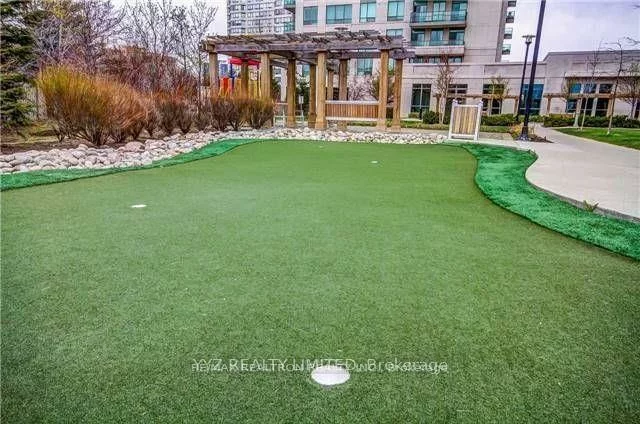 100, Promenade, Brownridge, Vaughan