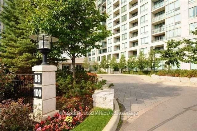 100, Promenade, Brownridge, Vaughan
