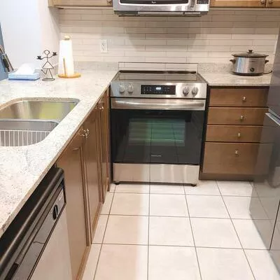 100, Promenade, Brownridge, Vaughan