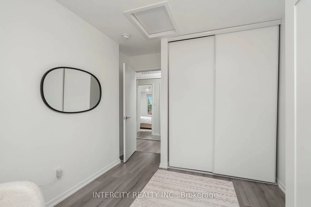 26, Bruce, East Woodbridge, Vaughan