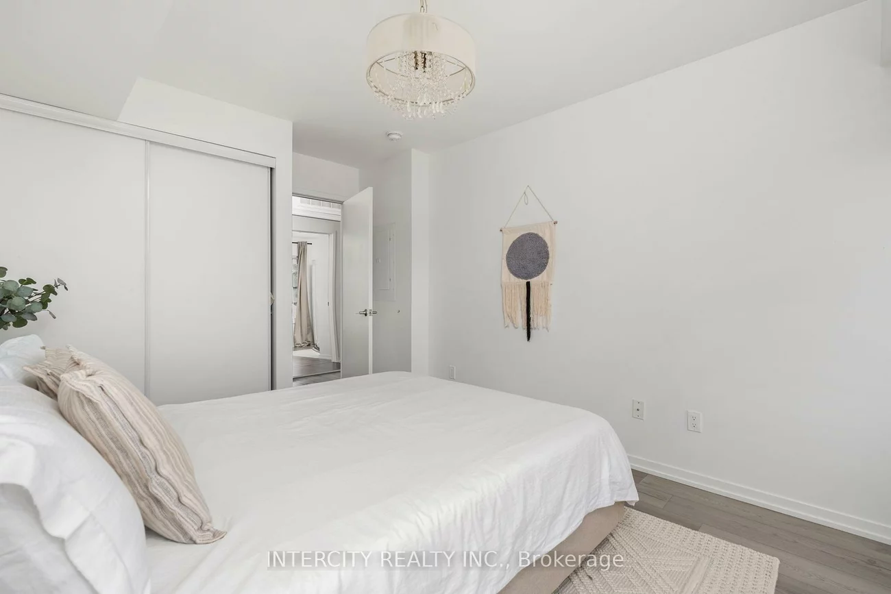 26, Bruce, East Woodbridge, Vaughan