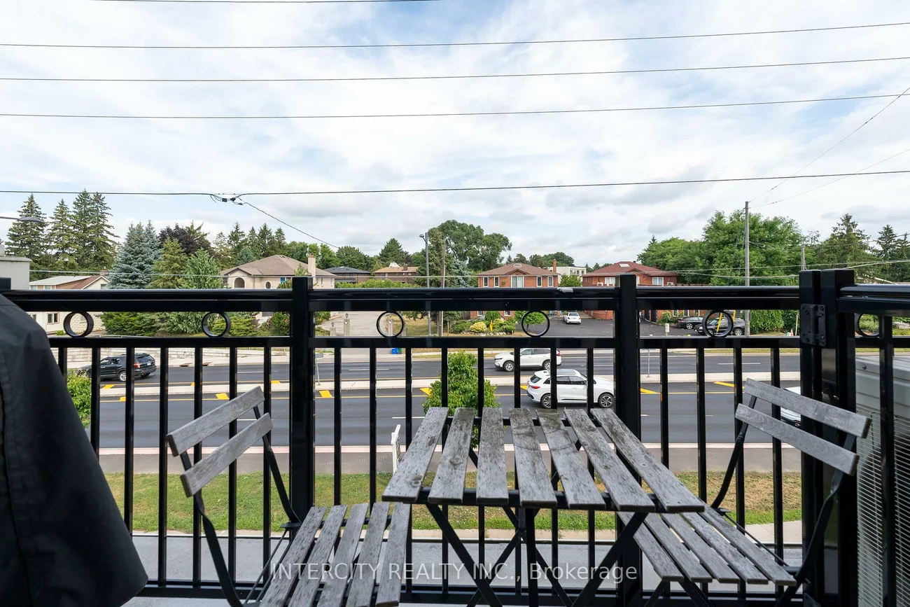 26, Bruce, East Woodbridge, Vaughan