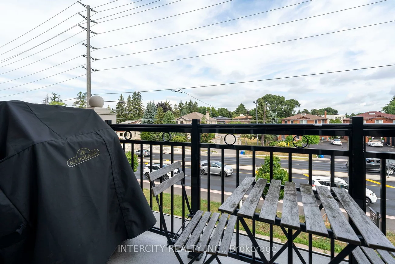 26, Bruce, East Woodbridge, Vaughan