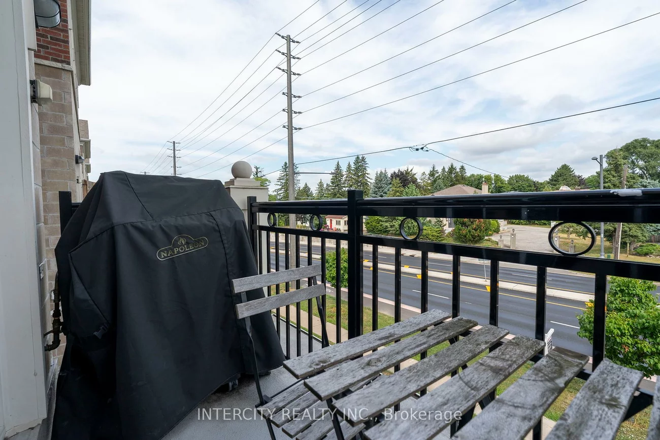 26, Bruce, East Woodbridge, Vaughan